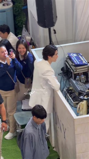 ❤❤❤ cre on vid @dunknatachai #natachaiboonprasert #joongdunk #dunknatachai