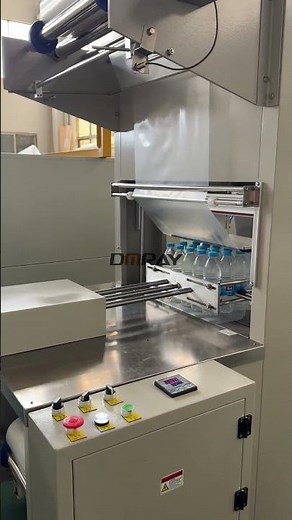 Heat shrink packaging machine