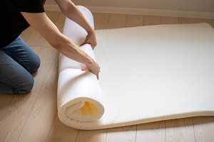 【体験＆辛口レビュー】MyeFoamマットレス（Amazonベストセラー）を購入して試してみた＆寝心地・特徴を解説 | 椚大輔のベッド選び