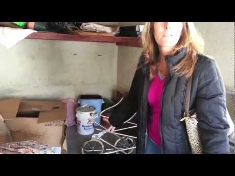 Estate Sale Shopping With Lela and EstateSales.NET