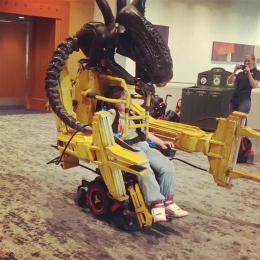I think it is time that Ripley come back for a weekend. #aliens #xenomorph #ellenripley #cosplay #throwback #hauntlife #epic #wheelchair #coatime #comiccon #rosecity #rccc #portland #magicwheelchair #reebok #scifi #horror #disability #advocate #inclusion