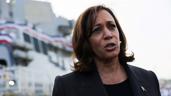 Kamala Harris ripped for complaining about GOP governors' 'political stunts'