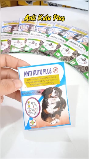 Anti Kutu Plus (Khusus Untuk Anjing) Membunuh kutu sampai dengan telurnya. Mengobati dermatitis alergi pada kulit anjing. Menghilangkan bau badan anjing. Pemakaian Anti Kutu Plus harus dilarutkan dengan air agar fungsi obat bisa lebih maksimal. 1. Untuk disemprotkan 2. Untuk mandi Anti kutu Plus dapat menghilangkan bau badan hewan dan merawat kulit agar terhindar dari jamur dan bakteri lainnya. Indikasi Efektif untuk membasmi : - kutu - caplak - jamur - parasit lain Dapatkan Anti Kutu Plus di Da