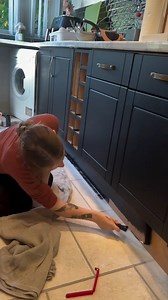 If you don't have your dream kitchen - create it! 🖤 Refresh your kitchen cupboards for less. With no primer required on most surfaces and no topcoat, our Kitchen Cupboard Paint is a quick and easy way to reinvent your cupboards. 🎨 Natural Charcoal 🎥 @leannegoodall_ | Rust-Oleum UK