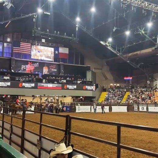 Rachel Peach on Reels | Facebook