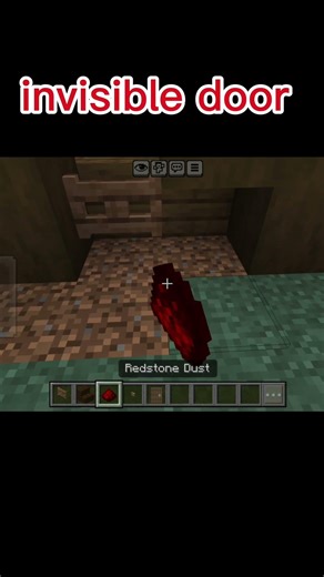 Improving Minecraft doors with mods!