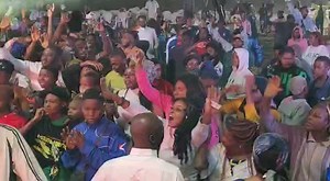 Psalm 145 I will exalt you, my God the King; I will praise your name for ever and ever. Every day I will praise you and extol your name for ever and ever. Great is the LORD and most worthy of praise; his greatness no one can fathom. Just give Him Praise no matter what's happening.... Do not loose Focus.... This too shall pass and you will shout Hallelujah 💃💃💃💃 Amb.Chinyere Udoma❣️ | Chinyere Udoma