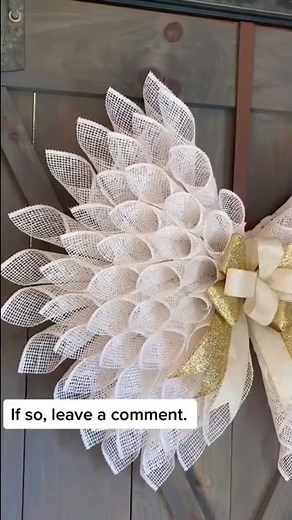DIY Angel Wings | How to Make an Angel Wings Wreath #wreathtutorial #angelwings