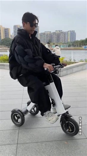 🚀 Urban Ride Redefined | Smart Electric Scooter Vibes ⚡🛴