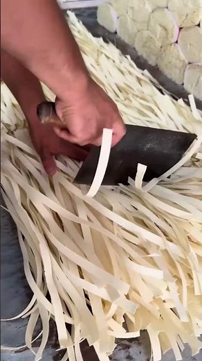 dry noodle cutting technique with knife #noodles #food