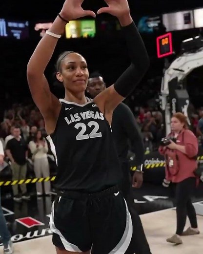 A'ja Wilson walking off the court for the final time this season ❤️ #shorts