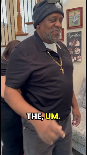 Spoiler alert 👀👇🏽 When I walked in, he was already complaining about ✔️ neck pain ✔️ hip pain (both hips) ✔️ knee pain Here’s the wild part… I never even made it to patching his knee. The other patches handled that ALL on their own. That’s how connected the body is. You don’t always have to chase the pain — sometimes you support the system and the pain follows. 📍 South Carolina If you want to get patched, text “I WANT TO GET PATCHED” If you just want to try it first, text 3DAY to 864-275-958