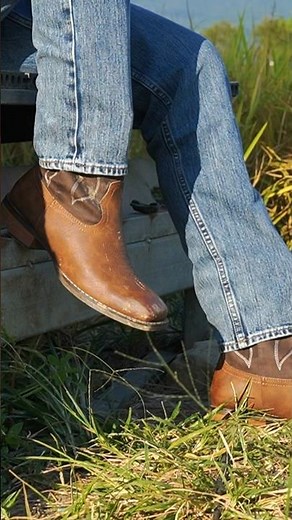 How To Style Cowboy Boots 🤠 #cowboy #cowboyboots #boots #westernwear