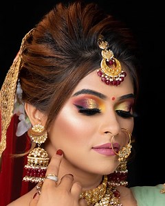 3M views · 14K reactions | Unique Bridal Makeup Tutorial with Product Knowledge Hey guys! Did this wonderful colourful #BridalMakeup recently! Check out the #EyeMakeup almost all products have been mentioned inlcuding the #foundation I have mostly used Forever52 India | Meenakshi Dutt | Facebook
