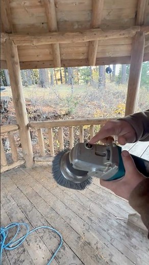 How we use a Osborne ￼Nylon Brush- ￼#restoration #woodworking #logcabin #woodrestoration #diy