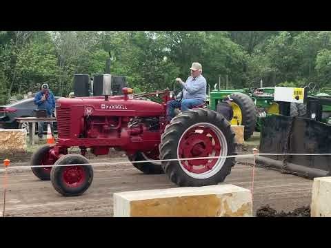 SPRING 2025 ANTIQUE TRACTOR PULL - BOERNE, TX