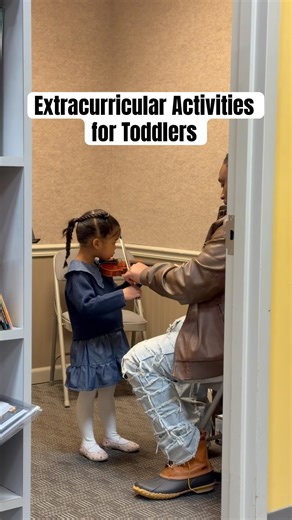 Toddler Extracurricular Activities for 2 and 3 year olds #toddlermom #toddleractivities