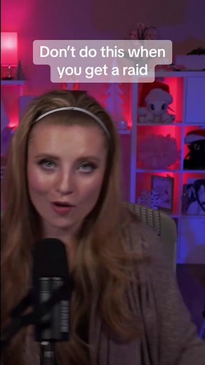How to welcome raiders when you get raided while streaming. 😎#contentcreatortips #streamingtips #streameradvice2023 #raidscene #twitchstreaming #smallstreamercommunity #smallstreamertips