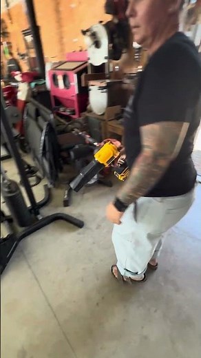 Cordless Leaf Blower Review, Perfect for A Variety of Tasks!