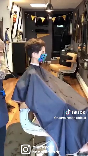 Quick makeover #pixiecut #pixie #makeover #undercut #transformation #shorthair #shorthsirstyles #shorthaircut #satisfying