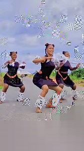 FULL VIDEO ‼️ Singing and Dancing is My Life Time Devotion to God. If you are watching this, let the Music move You – feel free to put your phone aside and Dance Along😄🎶💃❤️ It’s a song of Gratitude. (CHUKWU MBENE) DONT FORGET TO SHARE 😃 #fbreels #viralreels #explore #dancechallenge #gratitude #Ukwuani #trendingreels #nancypowers #facebookreels | Nancy Powers