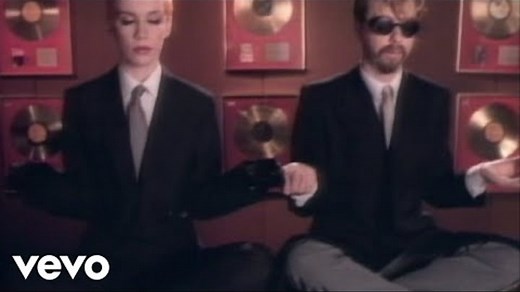 Eurythmics - Sweet Dreams (Are Made Of This) (Official Video)