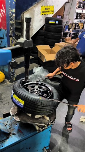 Modifikasi Mobil Sigra dengan Velg Rai R15x6.5