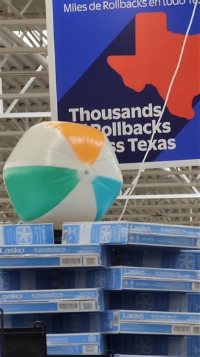 Walmart creative display #Walmart #inflatable