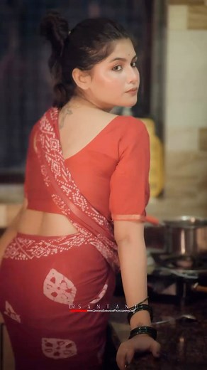 Shweta ❣️SHOT ON : NIKON Z6 III NIKKOR Z 85mm 1.2#beauty #kolkataphotographer #followers #highlight #creator #viralpost #kolkata #saan_insta_ii #nikon #nikonphotography #nikonindia #nikonindiaofficial #nikkor85mm #nikkorlens [ Copyright Reserved : Santanu Karmakar Photography © 2025 ] | Santanu Karmakar