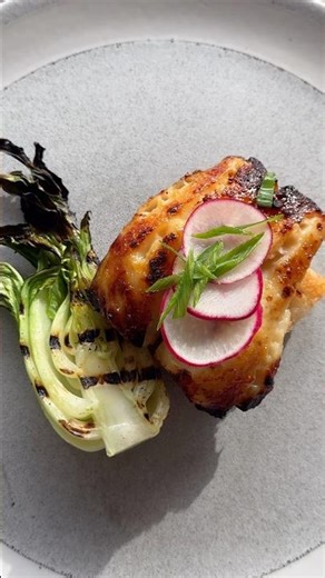 Made Nobu-style miso black cod at home. Served over crispy rice and it was🔥 Recipe below👇🏼