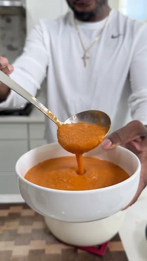 Daven Gates aka OneStopChop on Instagram: "Tomato Soup still in the top 3 soup category right?! FULL RECIPE BELOW Got it! Here’s the updated recipe for a larger batch: ### Ingredients: - 4 tablespoons avocado oil - 2 red bell peppers, halved and seeded - 4 medium tomatoes, halved - 2 large onions, quartered - 8 cloves garlic, unpeeled - 4 medium beetroots, peeled and diced - 8 cups vegetable broth - 2 teaspoons sugar - 2 teaspoons salt - 1 teaspoon black pepper - 1 teaspoon dried basil - 1 teasp