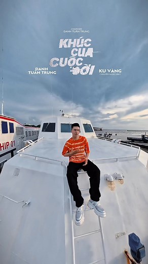 2.8K reactions · 178 shares | Khúc Cua Cuộc Đời - Danh Tuấn Trung ft Ku Vàng #danhtuantrung #danhtuantrung #kuvang | Danh Tuấn Trung | Facebook