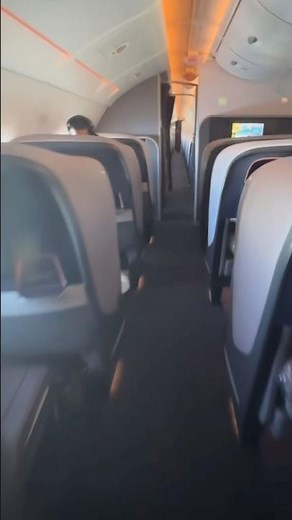 Inside Singapore Airlines’ A380 Upper Deck 🤯✈️