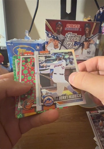 Was this a W or L Topps Easter egg? 😳 still have 5 more eggs to go 🤣 #cards #mlb #fyp #collection