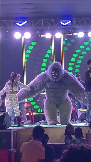 🐵Teddy Monkey Entertains the Crowd | Funny Orchestra Comedy Dance | Full Fun with Viewers 😂🎶