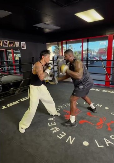 Ryan Garcia looks ready for Mario Barrios #BarriosGarcia