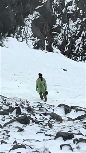 Traking in Himalaya #mohitbarhaniya #mountains #rahuldhandlaniya #travel #june2026 #srikhand