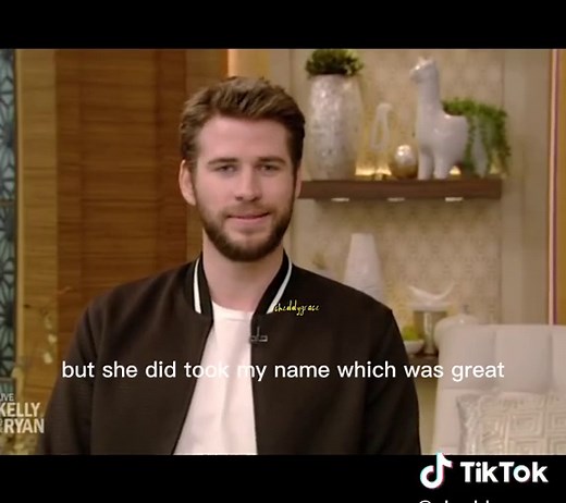 Miley Cyrus and Liam Hemsworth Wedding Details Revealed