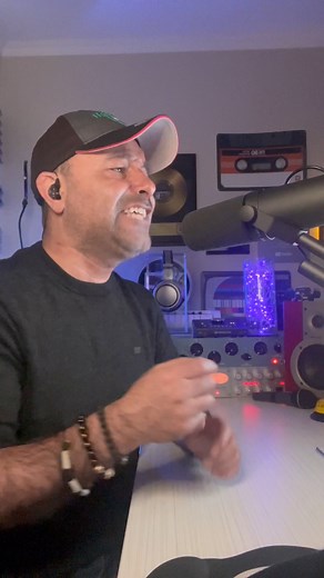 5.5K views · 176 reactions | Message in a bottle The Police ‍♀️ Cover Soon #thepolice #Sting #cover #coverchallenge #analizandocantantes | Analizando Cantantes Con Pablo Vargas | Facebook