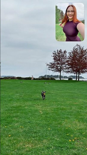 She’s the real star here 😄🐾