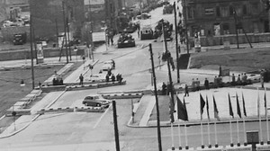 27. Oktober 1961: Unbekannte Bilder der Panzerkonfrontation - Bilder & Fotos - WELT