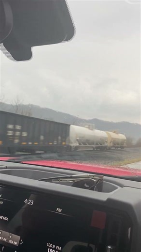 Csx local freight charleston wv