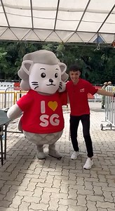 8.2K views · 230 reactions | August the Merlion will be at the Float for the Preview and Actual Shows, and also the Heartland Celebration Carnival sites on 6 and 7 August! If you spot him, don’t forget to give him a high-five! He absolutely loves high fives  #NDP2022 #StrongerTogether #Majulah | NDPeeps | Facebook