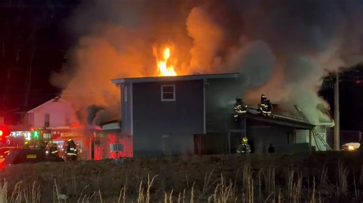 Firefighters are battling a fire at Henry's BBQ in Summerville | WZQZ - FM 99.1 - AM 1180 Radio