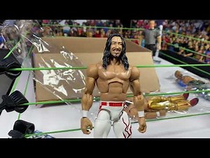 She Started Customizing WWE Figures!