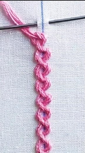 Chain Stitch #beginnersstitch #embroidery #needlework #smallbusiness #shortvideo #chainstitch