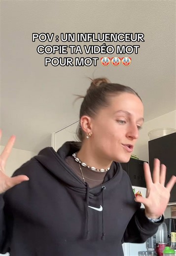 No hate envers lui, je sais que sur les réseaux beaucoup on tendance à s’inspirer d’autres vidéos et vouloir profiter des sujets qui percent 🫶🏼🙏🏼 (mais doucement quand même 😭😂) Plus sérieusement, donnons juste la force aux influenceurs qui créent du contenu sans avoir besoin de copier, qui trouvent des nouvelles idées de vidéos, des nouveaux concepts, c’est eux qui méritent d’être suivis et partagés 🫶🏼🫶🏼 #humourfr #influvoleur #humourfrancais #coupdegueule #plagiat