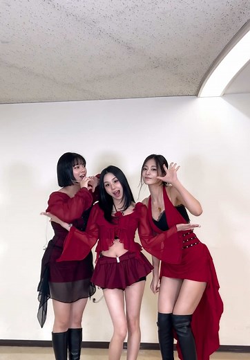 TWICE Japan 5th Album 'DIVE' Release Highlights