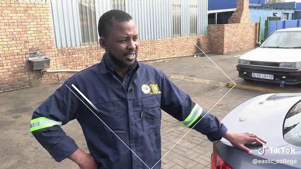 Master the Art of Spraypainting and Panel Beating in 3 Weeks