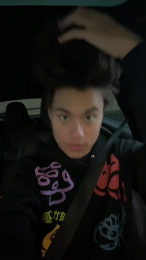 EvanTube's Hair Transformation: From Long to Stylish Cut